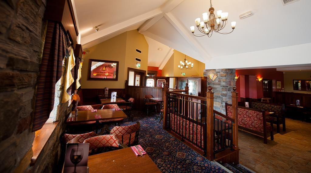 Corr'S Corner Hotel Newtownabbey Exterior foto