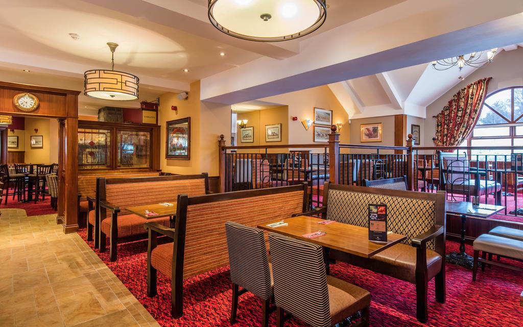 Corr'S Corner Hotel Newtownabbey Exterior foto