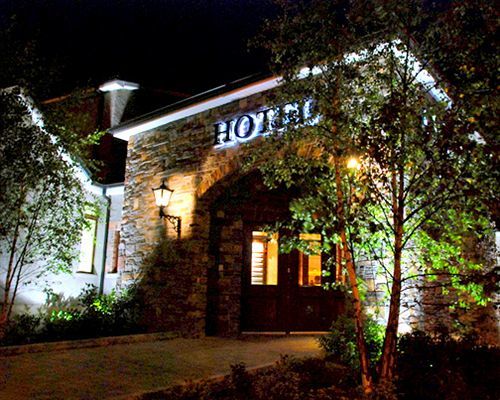 Corr'S Corner Hotel Newtownabbey Exterior foto