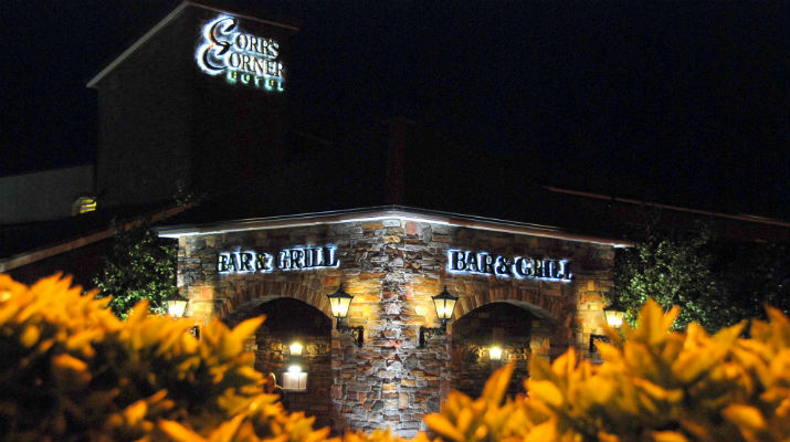 Corr'S Corner Hotel Newtownabbey Exterior foto